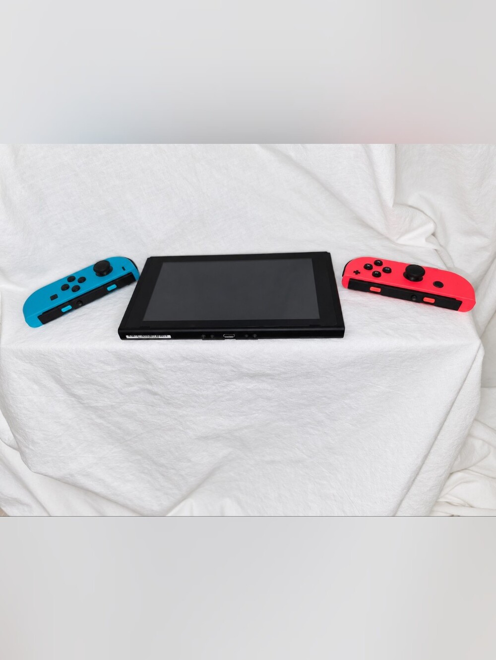 Nintendo Switch V2 Neon Blue & Red Like New Complete in Original Box
